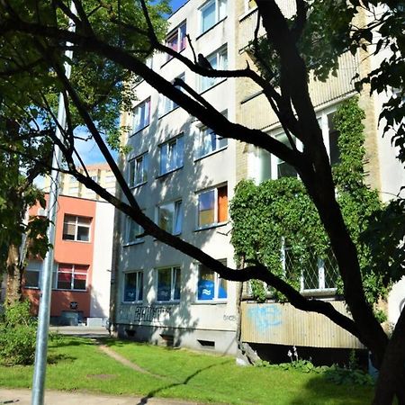 Slucko Central Studio Apartment Near River Vilnius Bagian luar foto