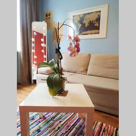 Slucko Central Studio Apartment Near River Vilnius Bagian luar foto